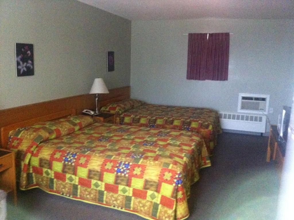 Raccoon Lodge Motel Sylvan Lake Camera foto