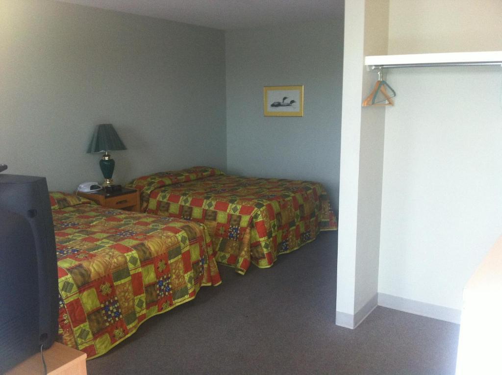 Raccoon Lodge Motel Sylvan Lake Camera foto
