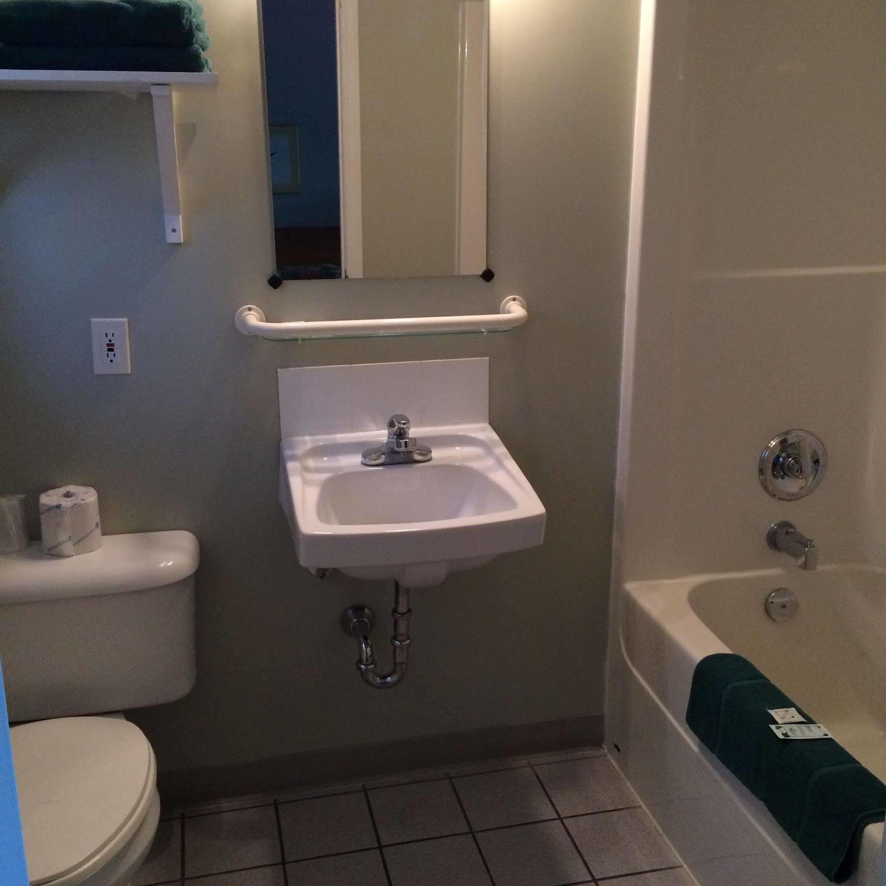 Raccoon Lodge Motel Sylvan Lake Esterno foto