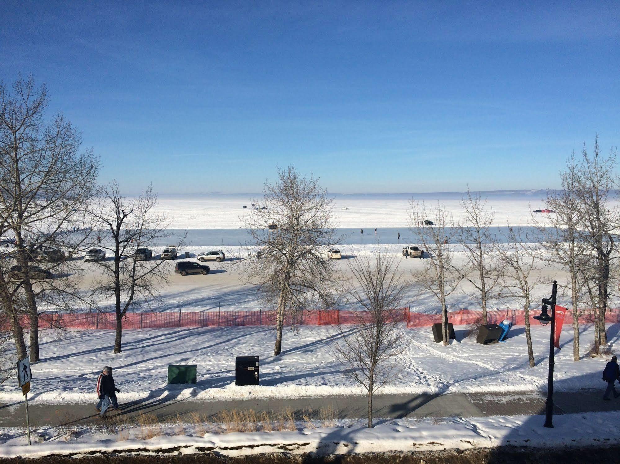 Raccoon Lodge Motel Sylvan Lake Esterno foto